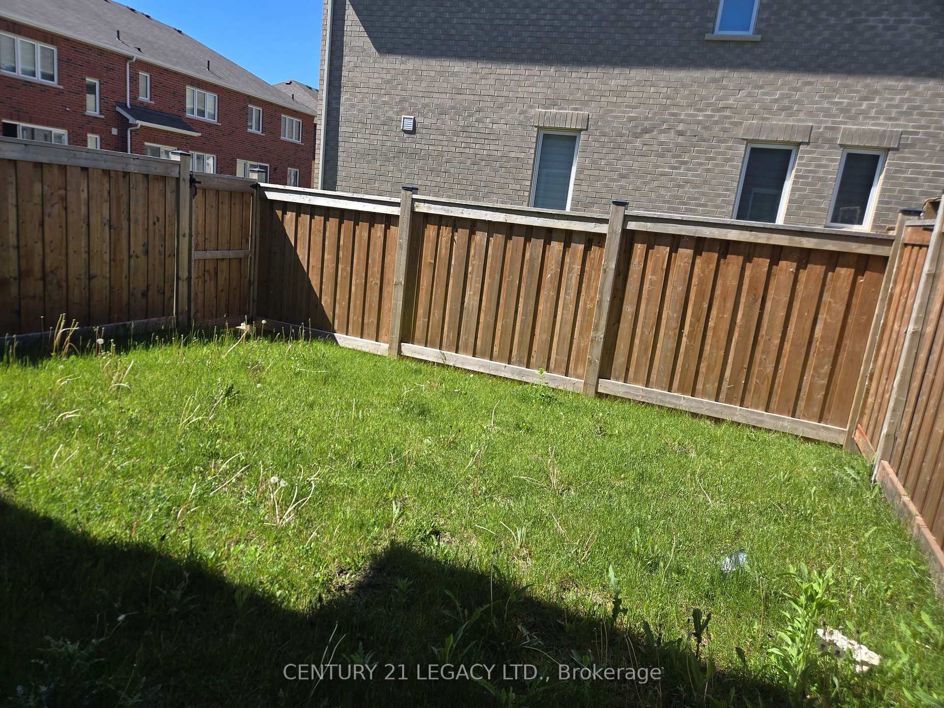 Photo 27 of 932 Cherry Court, Milton, Cobban — HOMEH