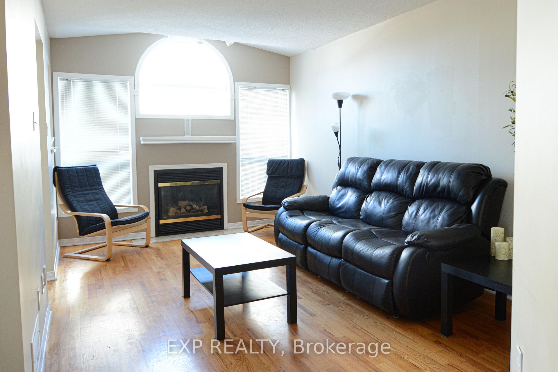 Photo 9 of 1677 Trenholm Lane, Ottawa, Fallingbrook/Pineridge — HOMEH