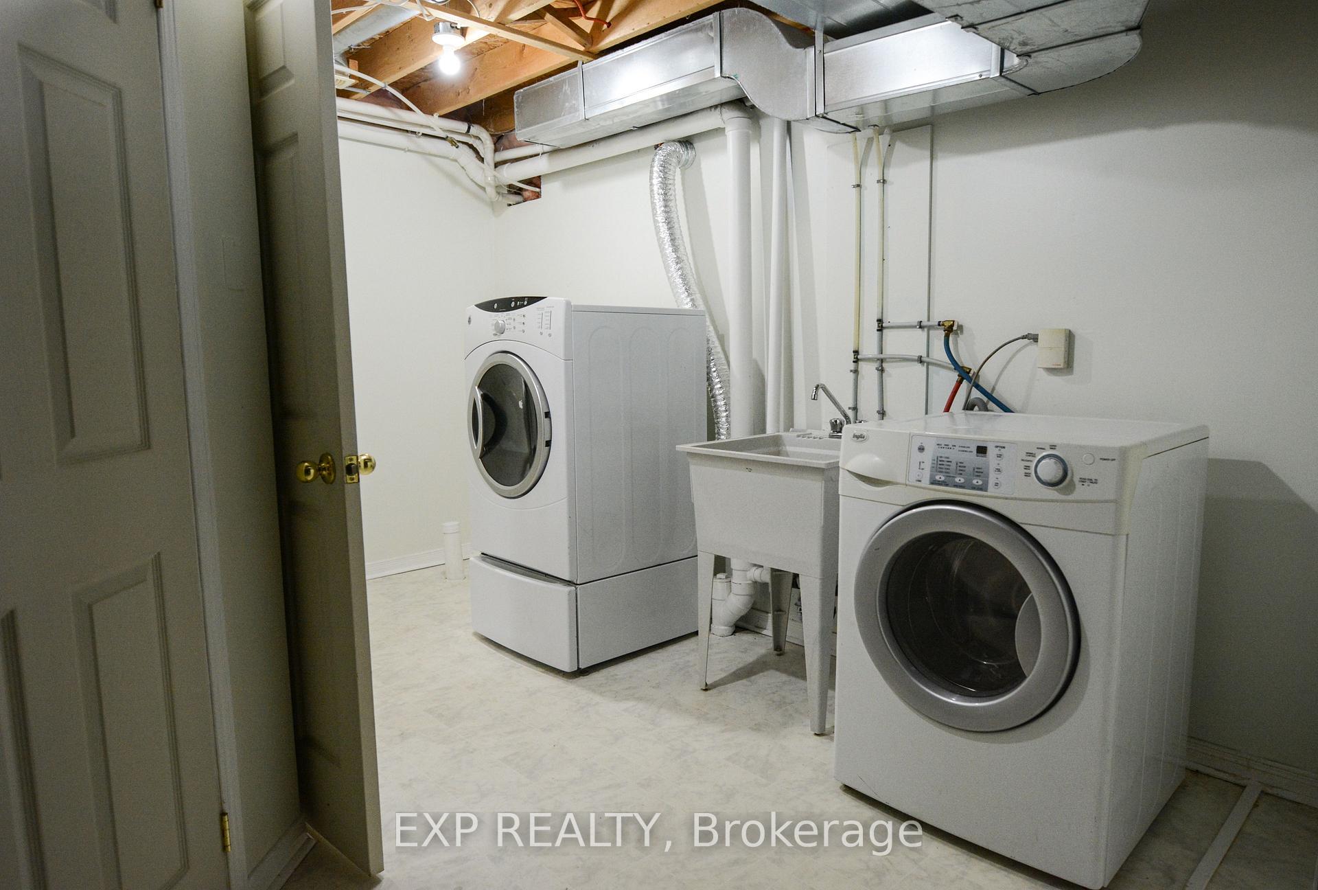 Photo 26 of 1677 Trenholm Lane, Ottawa, Fallingbrook/Pineridge — HOMEH