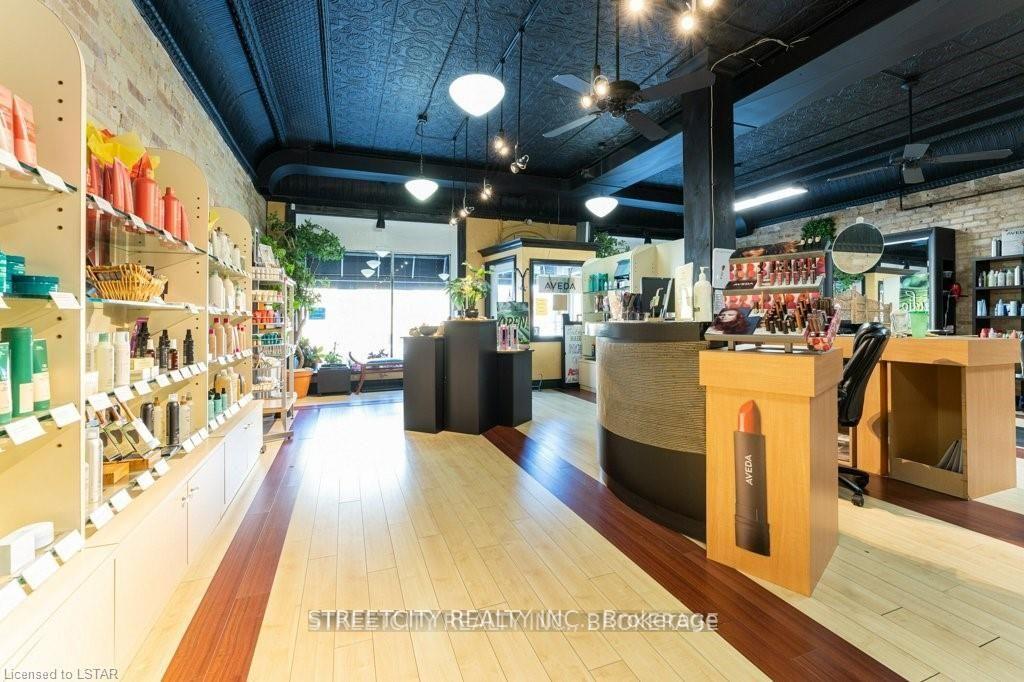 Photo 5 of 206 Main Street, North Middlesex, Parkhill — HOMEH