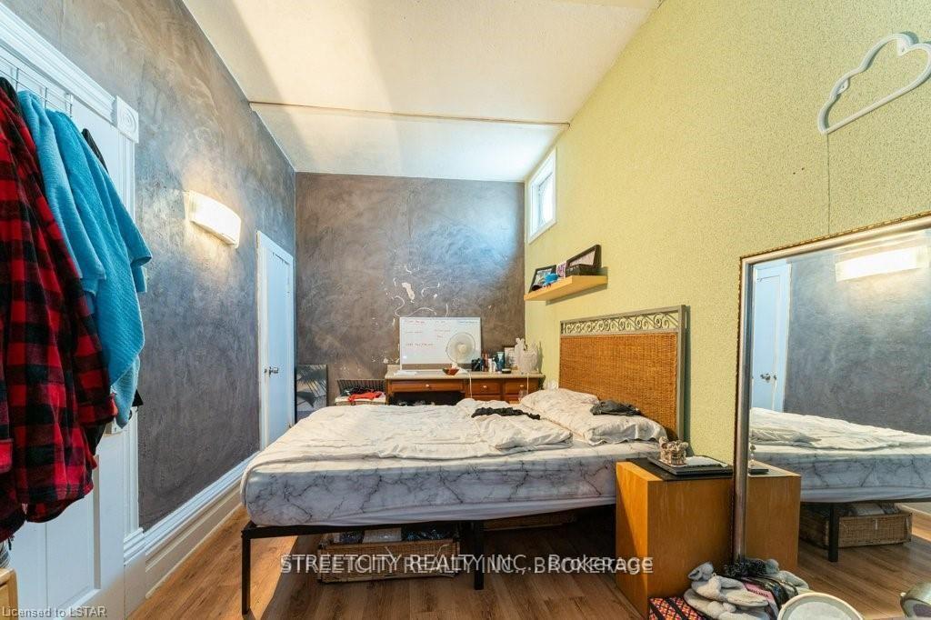 Photo 22 of 206 Main Street, North Middlesex, Parkhill — HOMEH