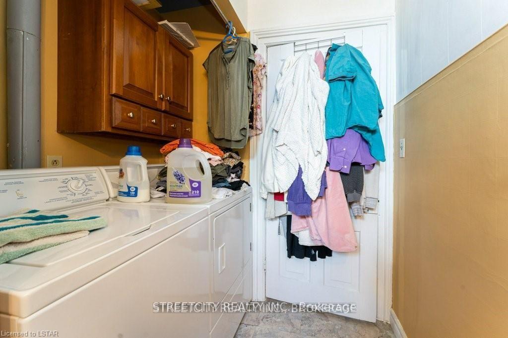 Photo 36 of 206 Main Street, North Middlesex, Parkhill — HOMEH