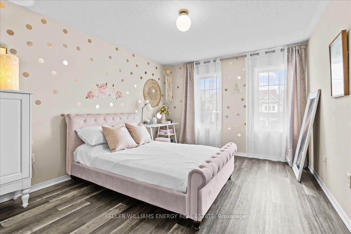 Photo 18 of 1619 Coldstream Drive, Oshawa, Taunton — HOMEH