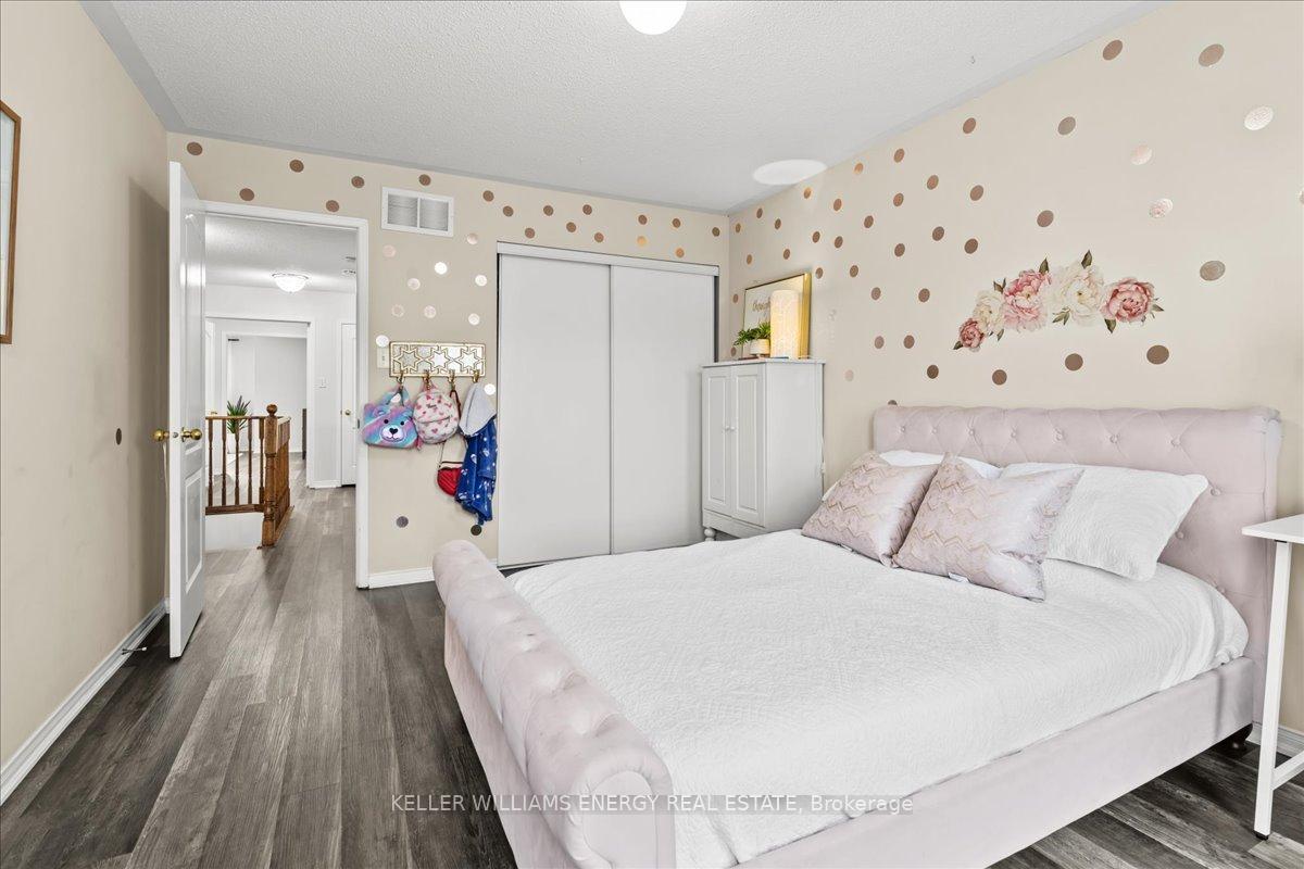 Photo 19 of 1619 Coldstream Drive, Oshawa, Taunton — HOMEH