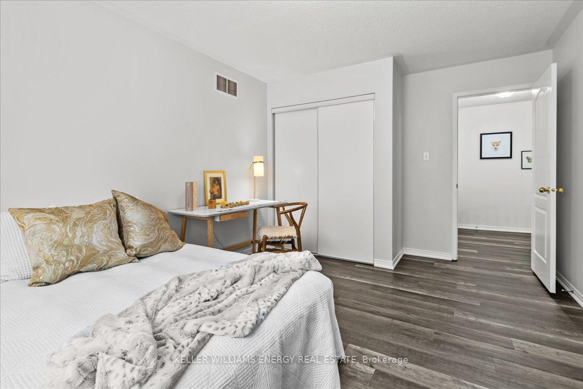 Photo 25 of 1619 Coldstream Drive, Oshawa, Taunton — HOMEH