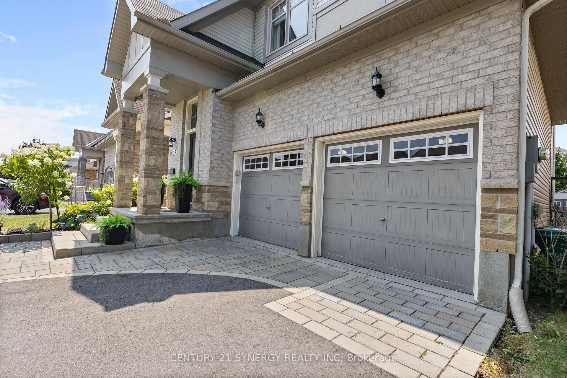 Photo 2 of 1959 Plainhill Drive, Ottawa, Notting Hill/Summerside — HOMEH