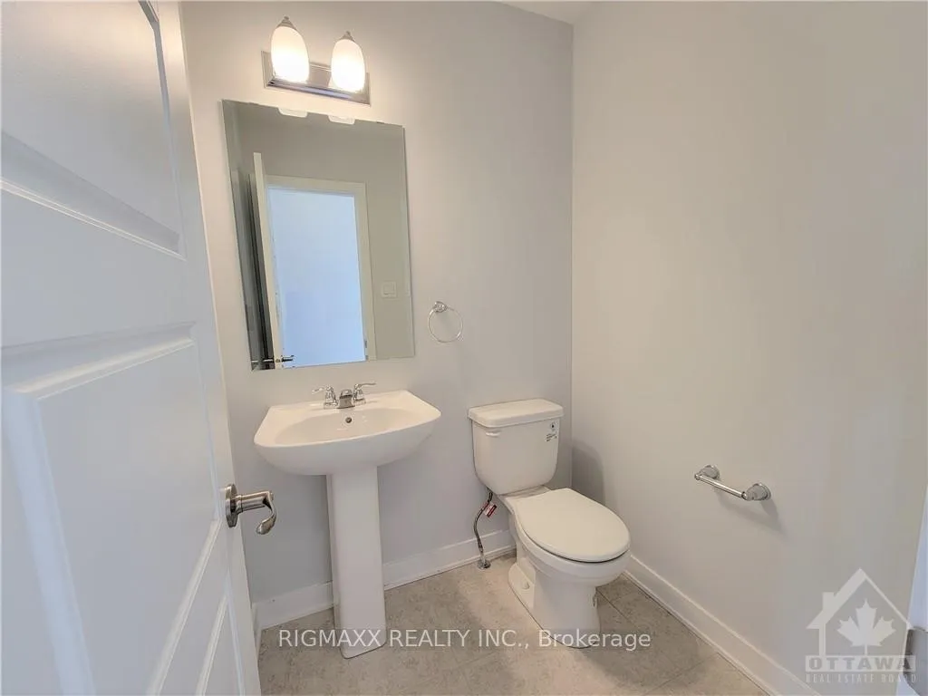 Photo 8 of 2112 Winsome Terrace, Ottawa, Fallingbrook/Gardenway South — HOMEH