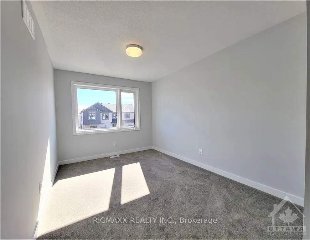 Photo 10 of 2112 Winsome Terrace, Ottawa, Fallingbrook/Gardenway South — HOMEH