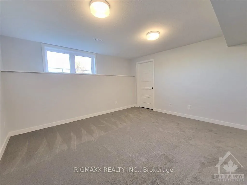 Photo 16 of 2112 Winsome Terrace, Ottawa, Fallingbrook/Gardenway South — HOMEH