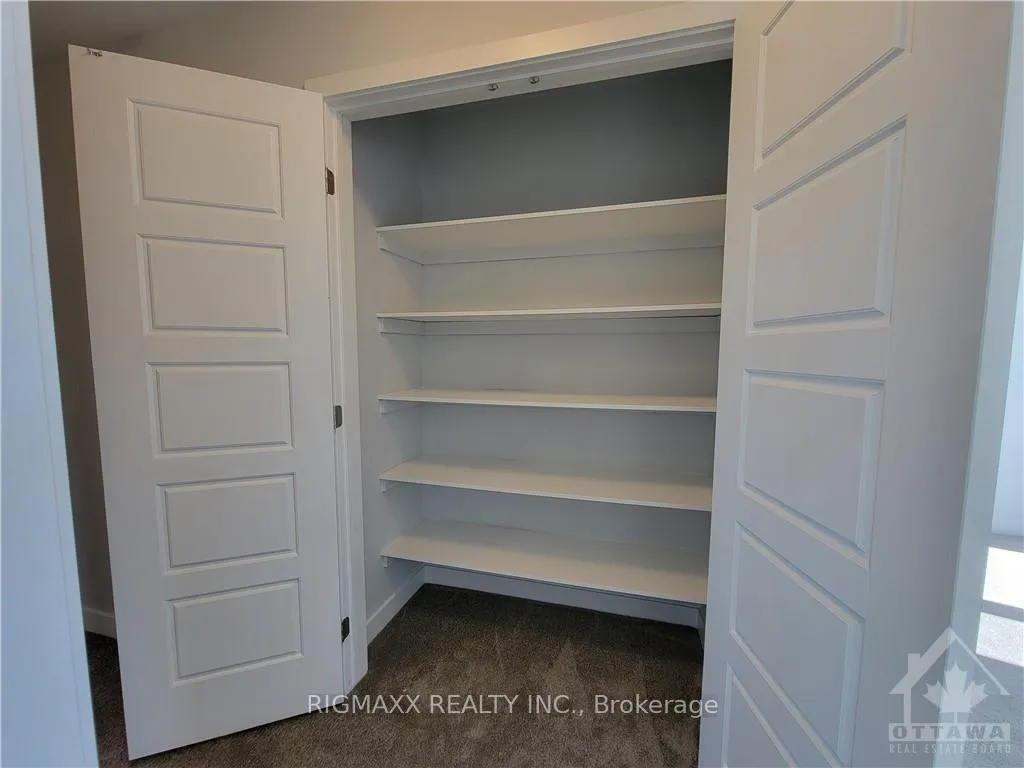 Photo 21 of 2112 Winsome Terrace, Ottawa, Fallingbrook/Gardenway South — HOMEH