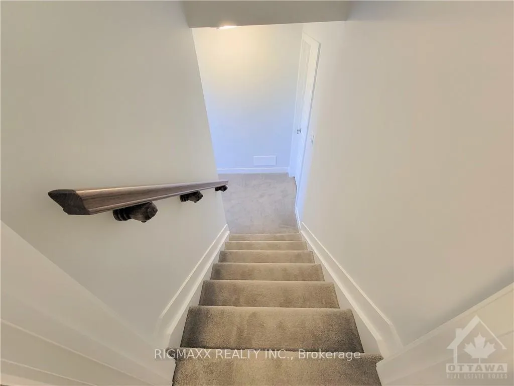 Photo 25 of 2112 Winsome Terrace, Ottawa, Fallingbrook/Gardenway South — HOMEH