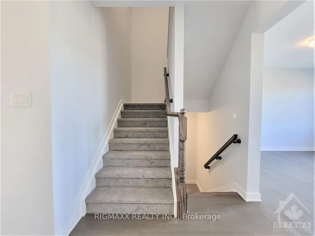 Photo 26 of 2112 Winsome Terrace, Ottawa, Fallingbrook/Gardenway South — HOMEH