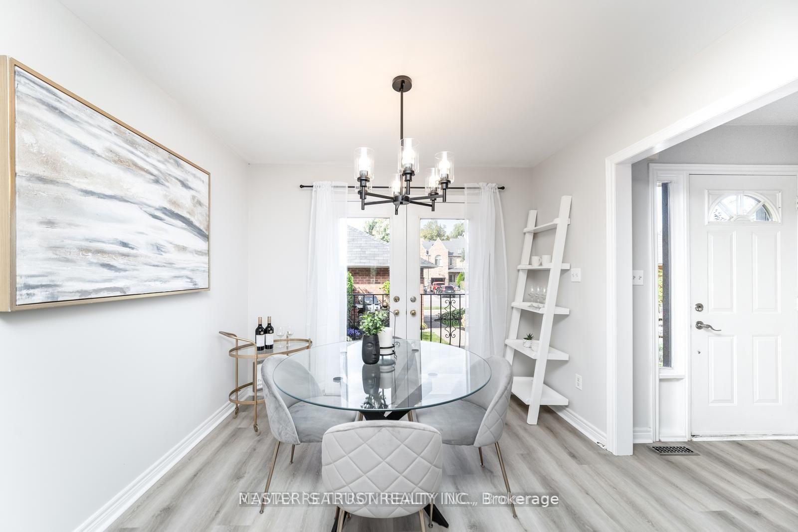 Photo 18 of 91 Lichfield Road, Markham, Unionville — HOMEH