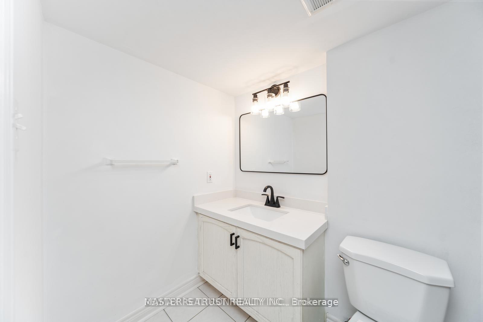 Photo 32 of 91 Lichfield Road, Markham, Unionville — HOMEH