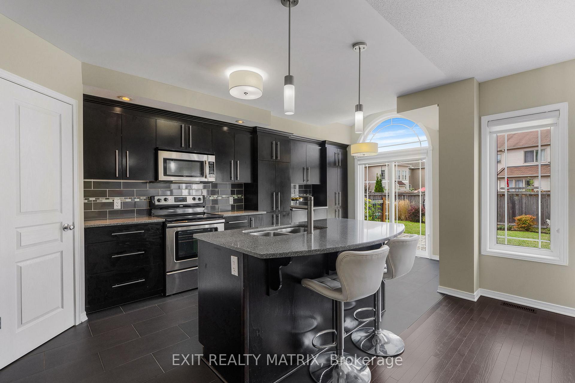 Photo 14 of 441 June Court, Ottawa, Mer Bleue/Bradley Estates/Anderson Park — HOMEH