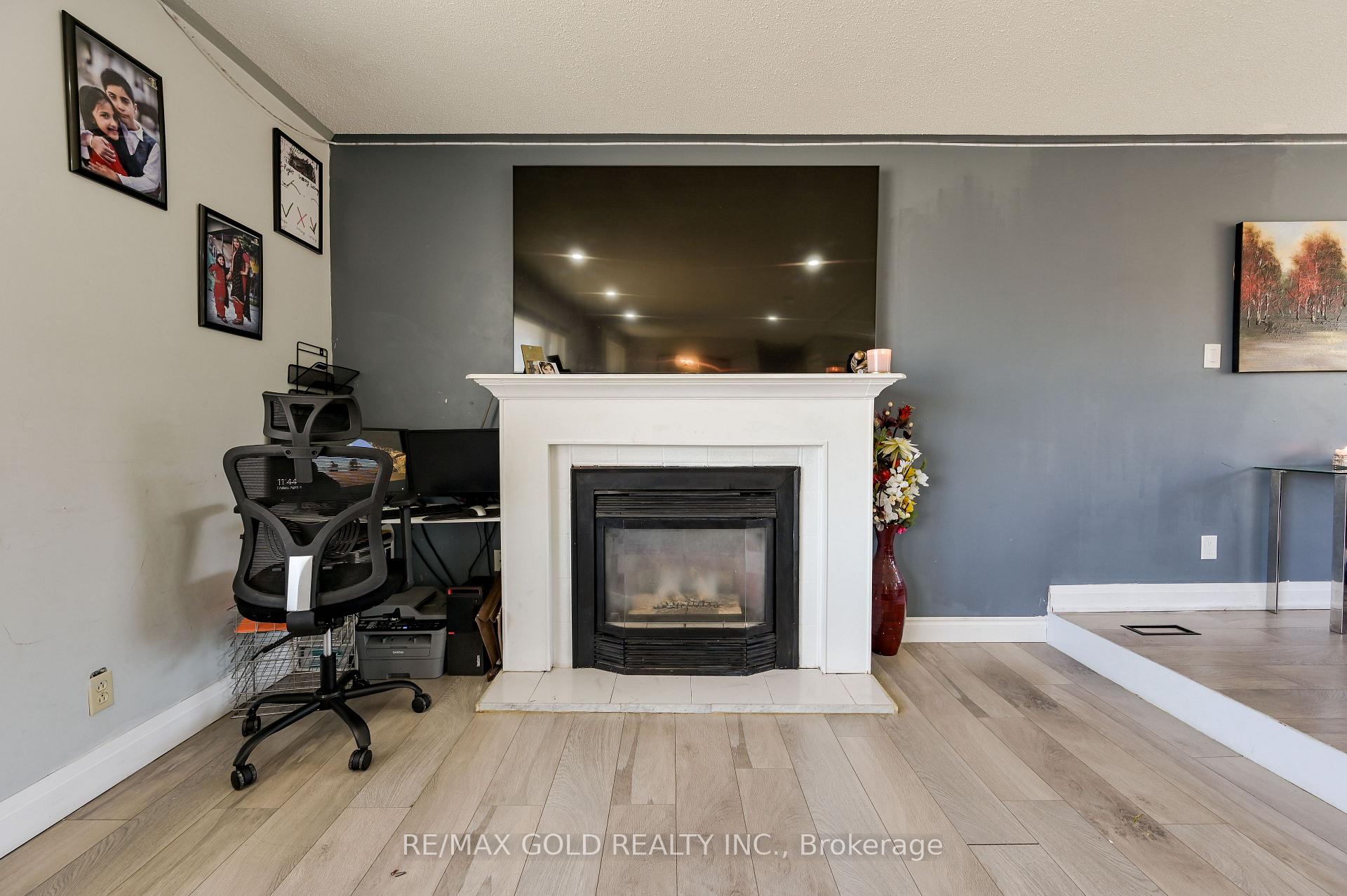 Photo 8 of 9664 Guelph Line, Milton, Rural Milton West — HOMEH
