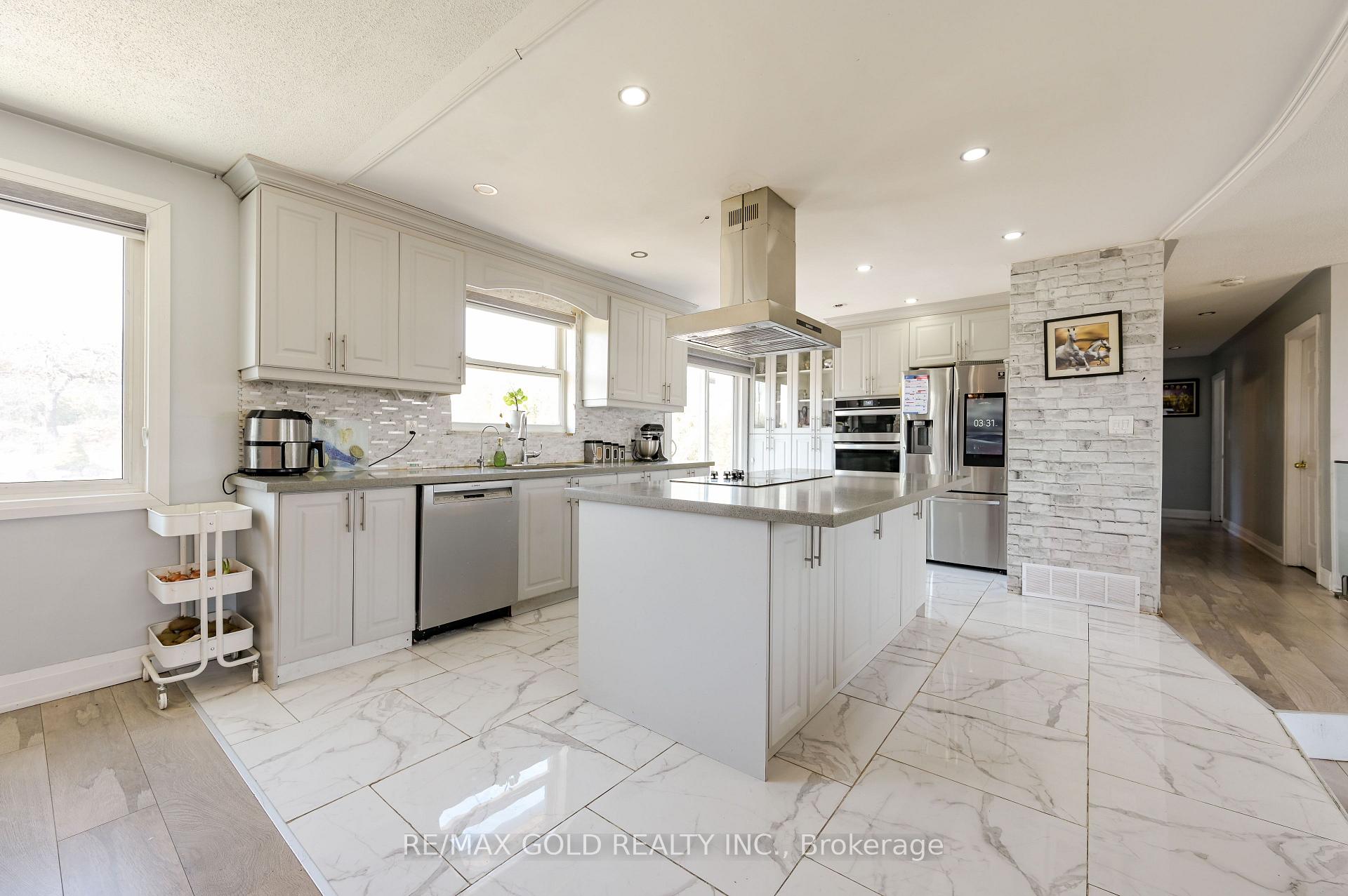 Photo 14 of 9664 Guelph Line, Milton, Rural Milton West — HOMEH