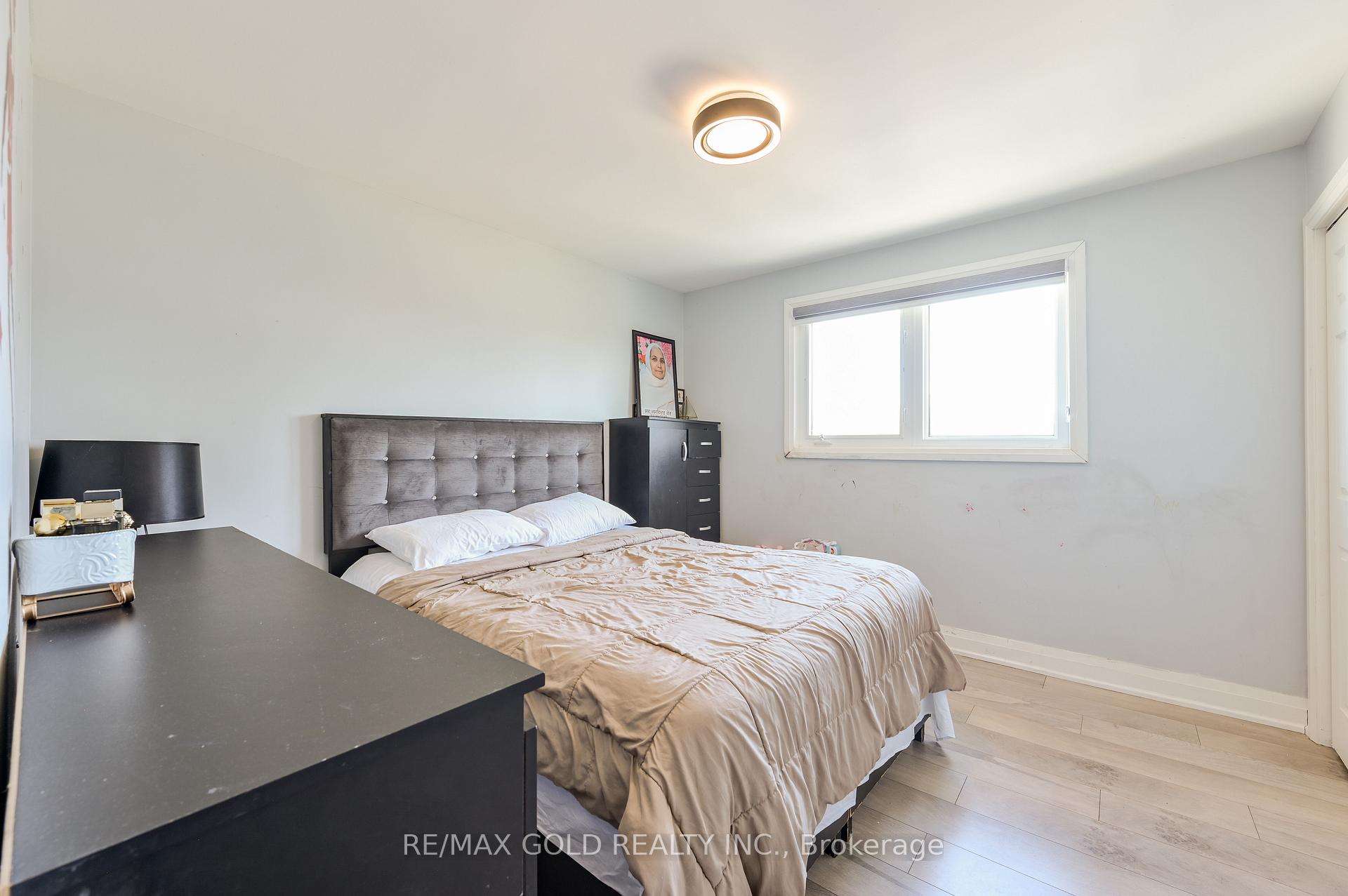 Photo 23 of 9664 Guelph Line, Milton, Rural Milton West — HOMEH