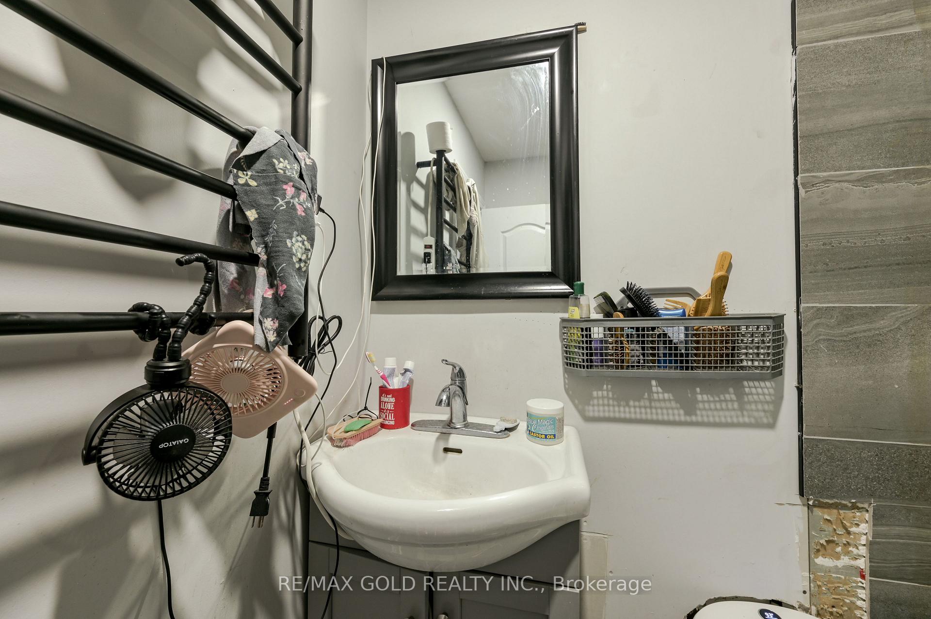 Photo 45 of 9664 Guelph Line, Milton, Rural Milton West — HOMEH