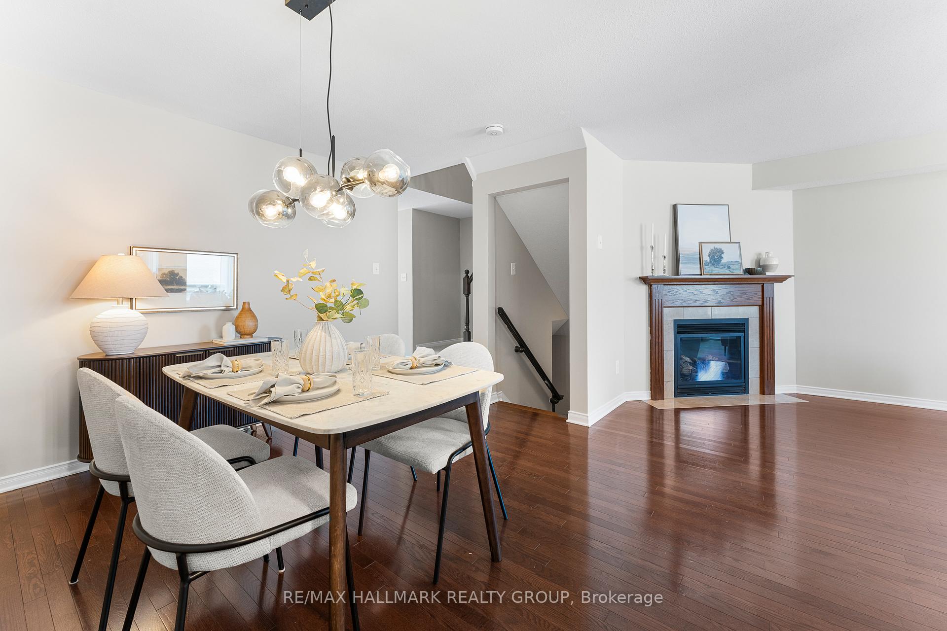 Photo 7 of 207 Cityview Crescent, Ottawa, Springridge/East Village — HOMEH
