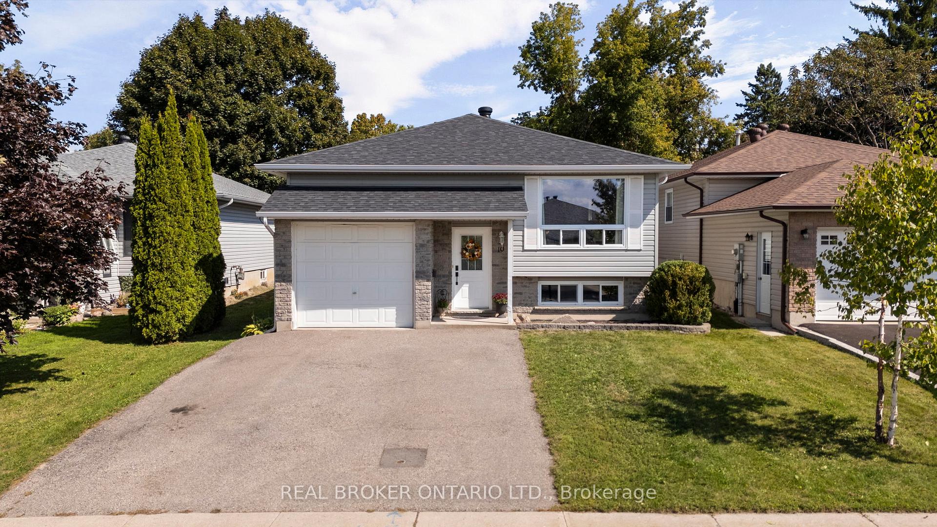 Photo 1 of 10 Jordon Crescent, Orillia — HOMEH