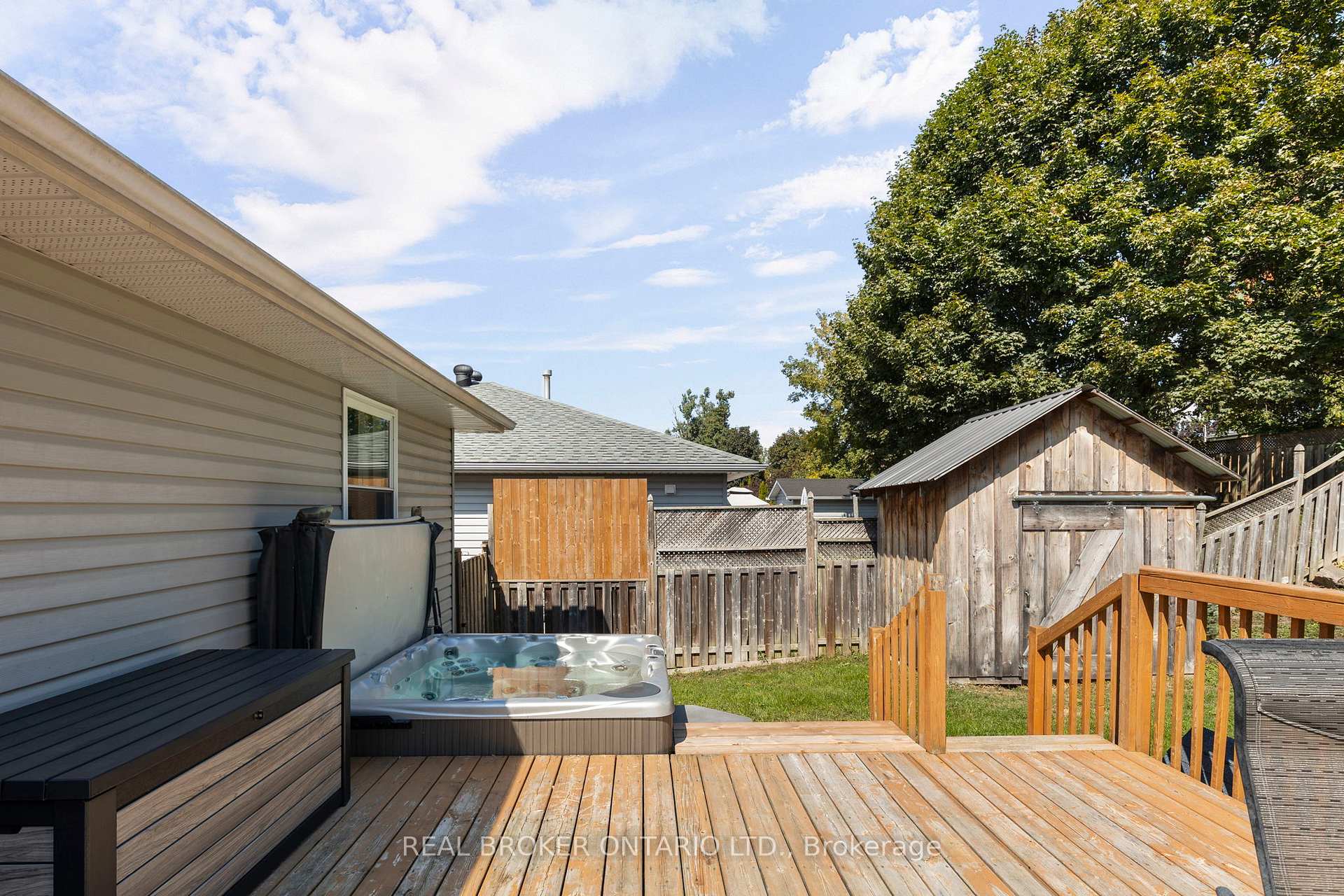 Photo 28 of 10 Jordon Crescent, Orillia — HOMEH