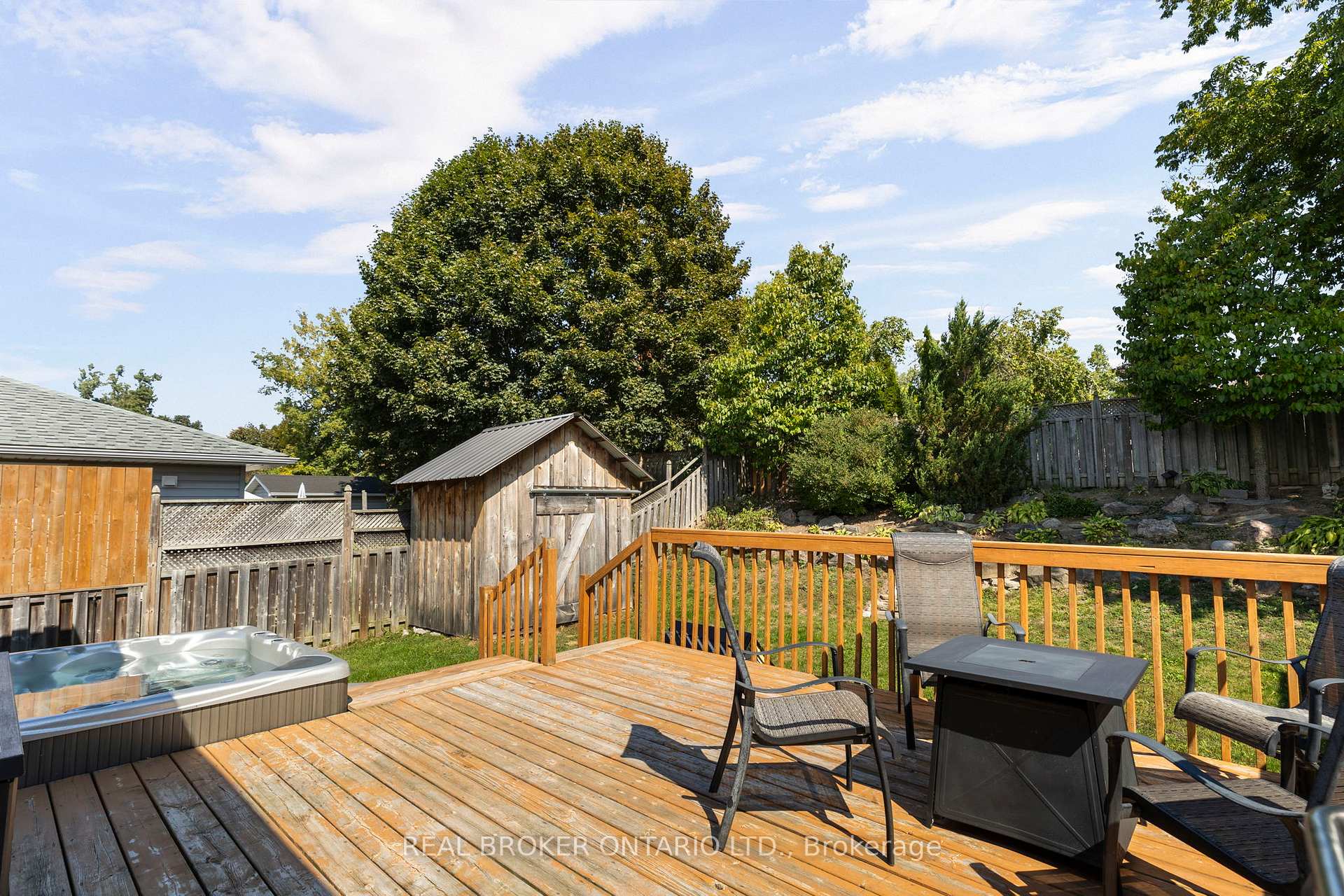 Photo 29 of 10 Jordon Crescent, Orillia — HOMEH