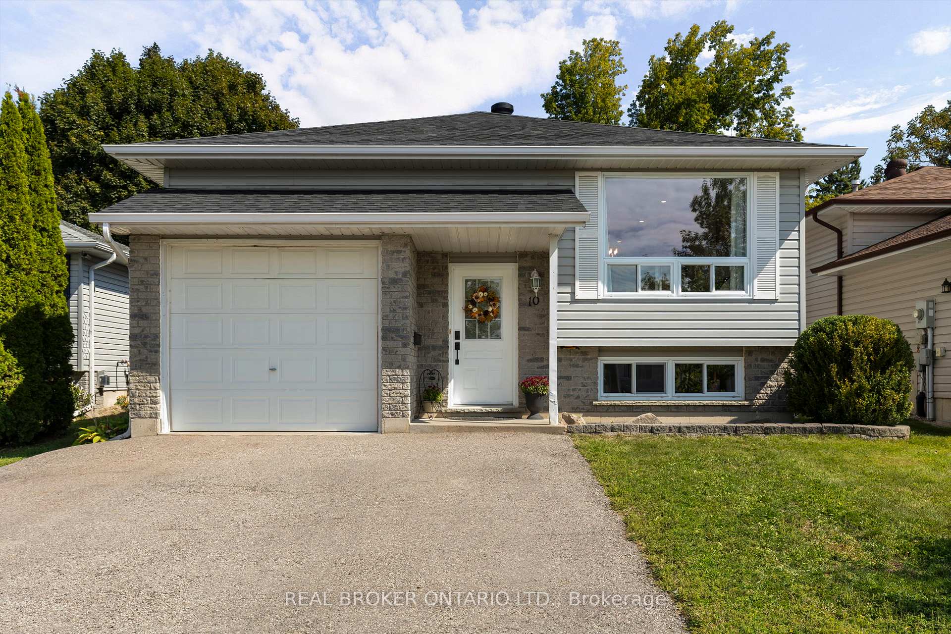 Photo 37 of 10 Jordon Crescent, Orillia — HOMEH
