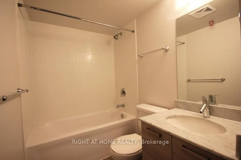 Photo 16 of Unit 831W, 36 Lisgar Street, Toronto, Little Portugal — HOMEH