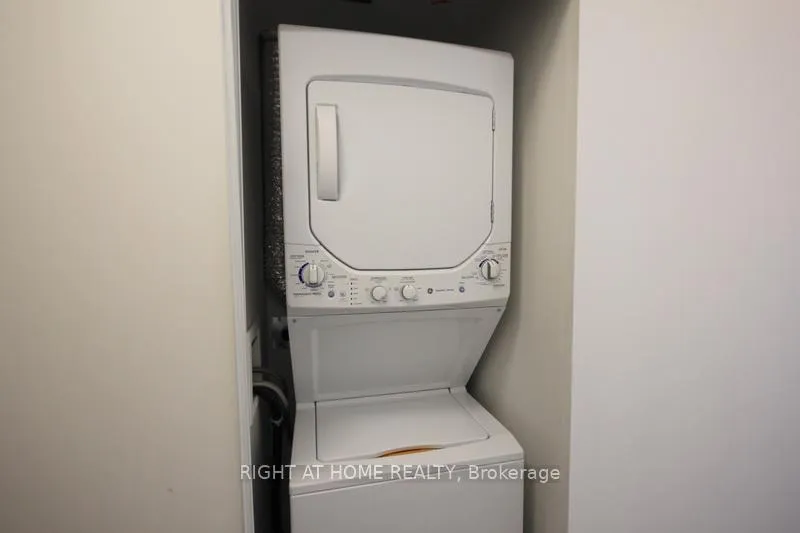 Photo 20 of Unit 831W, 36 Lisgar Street, Toronto, Little Portugal — HOMEH