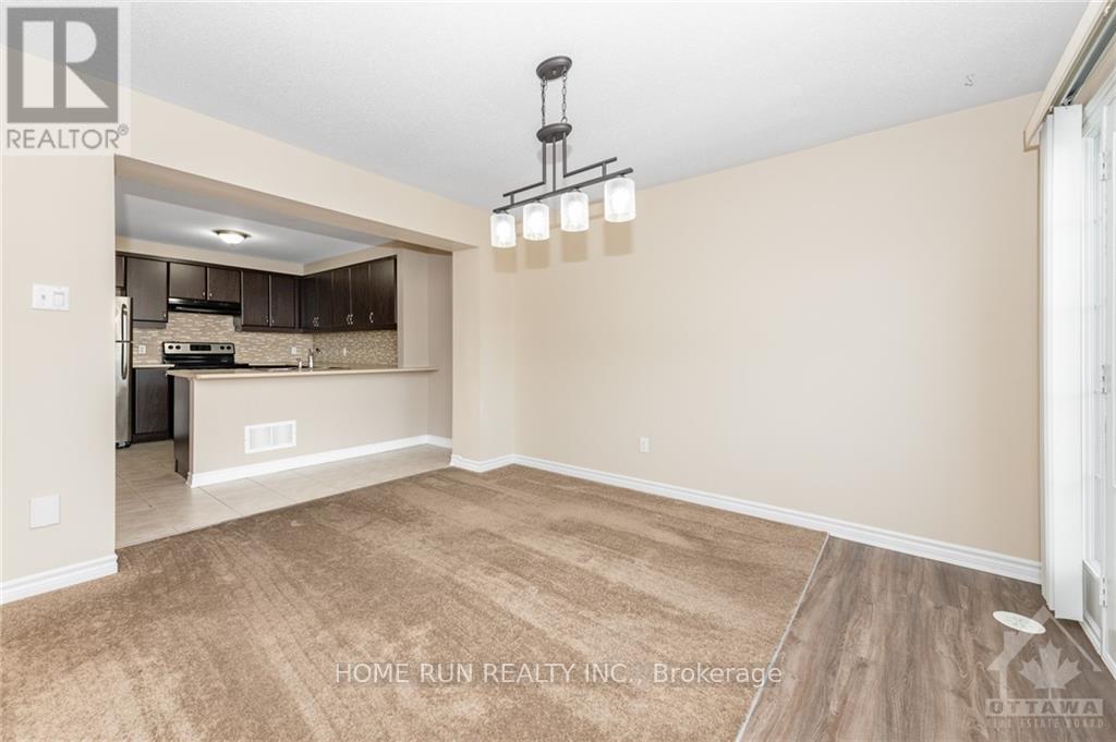 Photo 13 of 102 Sunshine Crescent, Ottawa, Notting Hill/Summerside — HOMEH