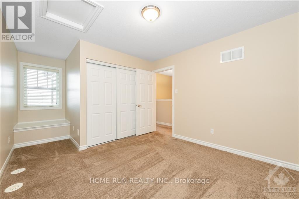 Photo 22 of 102 Sunshine Crescent, Ottawa, Notting Hill/Summerside — HOMEH
