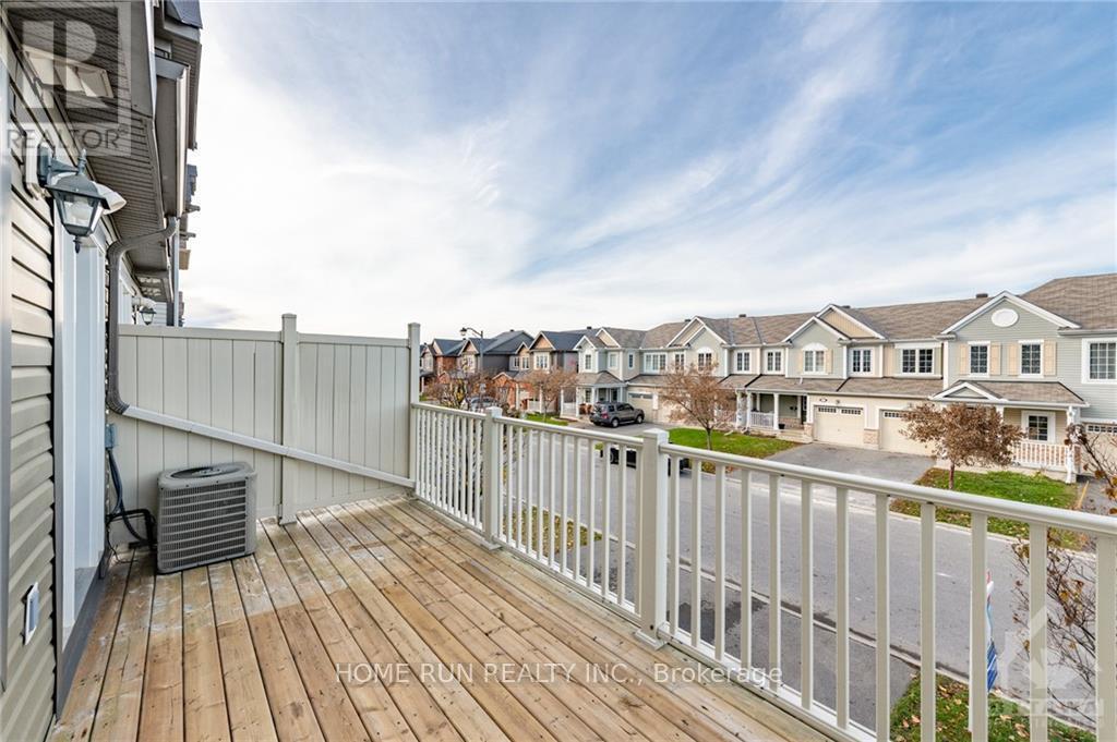 Photo 27 of 102 Sunshine Crescent, Ottawa, Notting Hill/Summerside — HOMEH