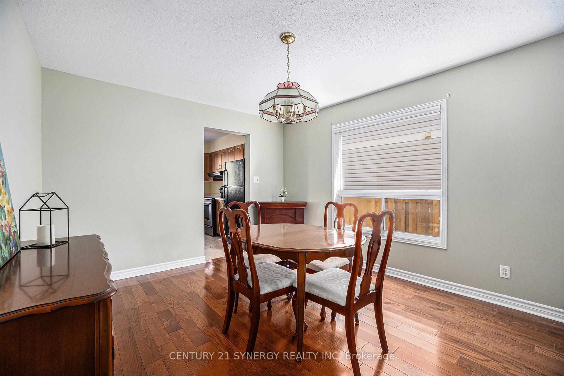 Photo 9 of 1730 Leduc Crescent, Ottawa, Fallingbrook/Pineridge — HOMEH