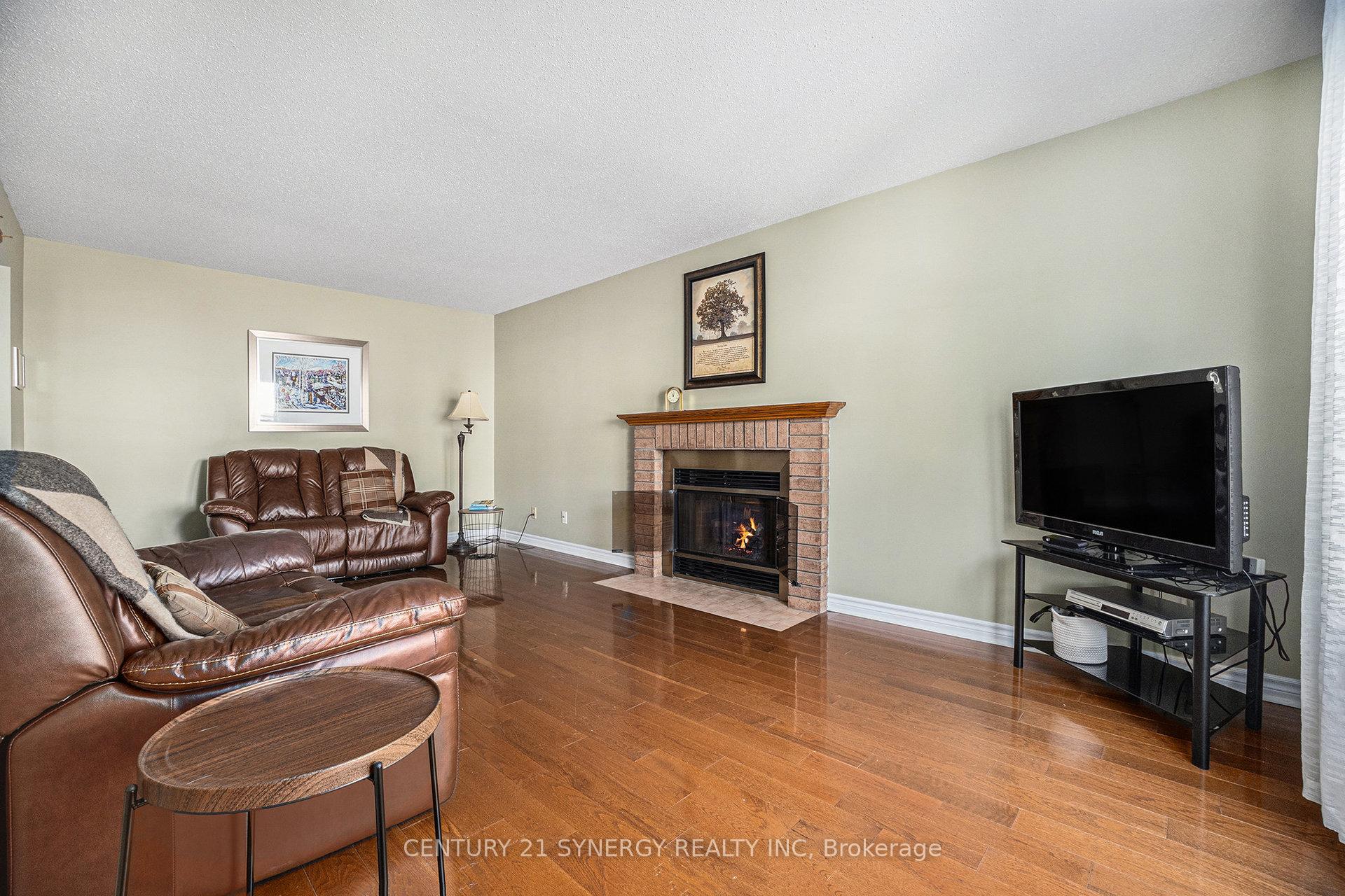 Photo 18 of 1730 Leduc Crescent, Ottawa, Fallingbrook/Pineridge — HOMEH
