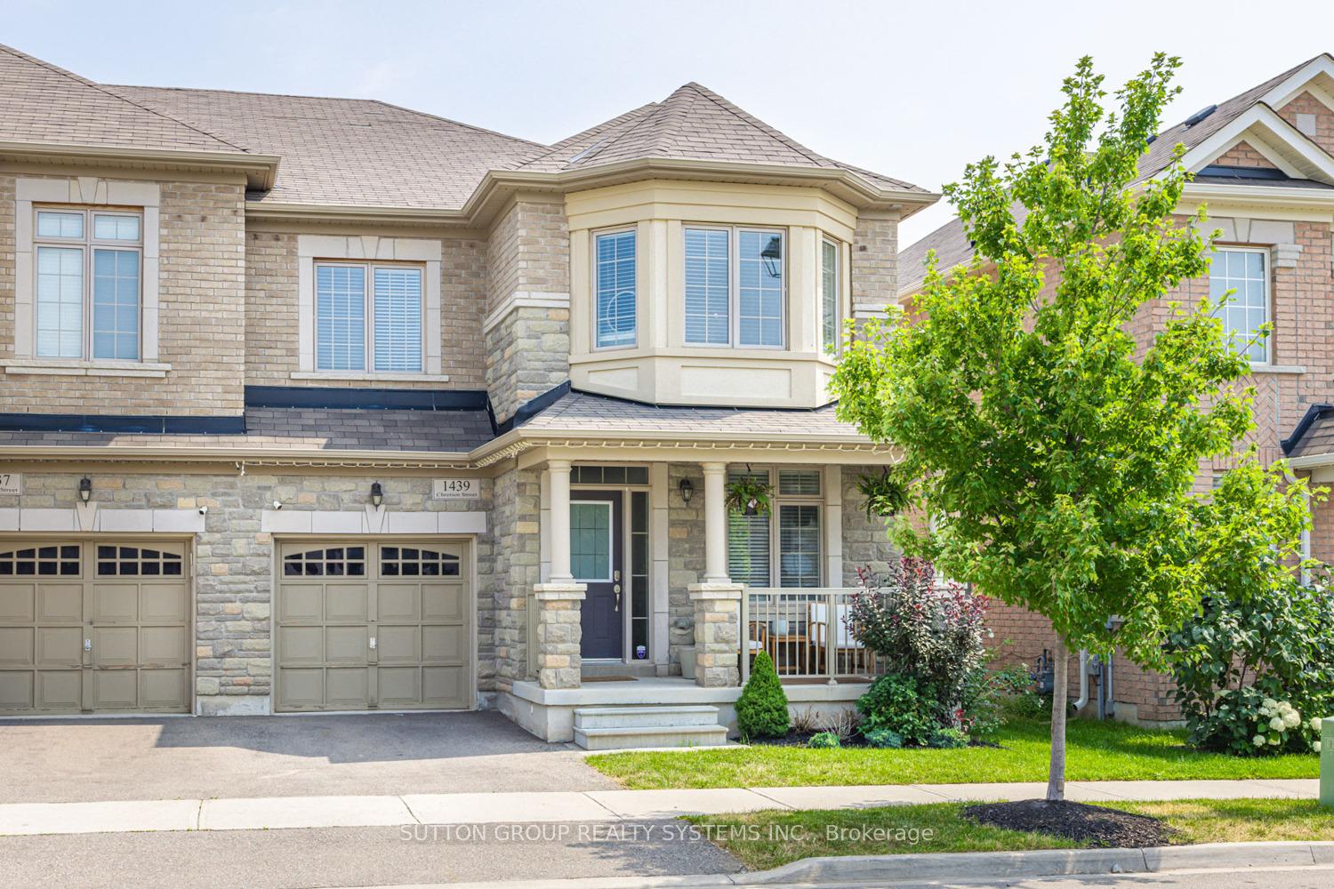 Photo 2 of 1439 Chretien Street, Milton, Ford — HOMEH