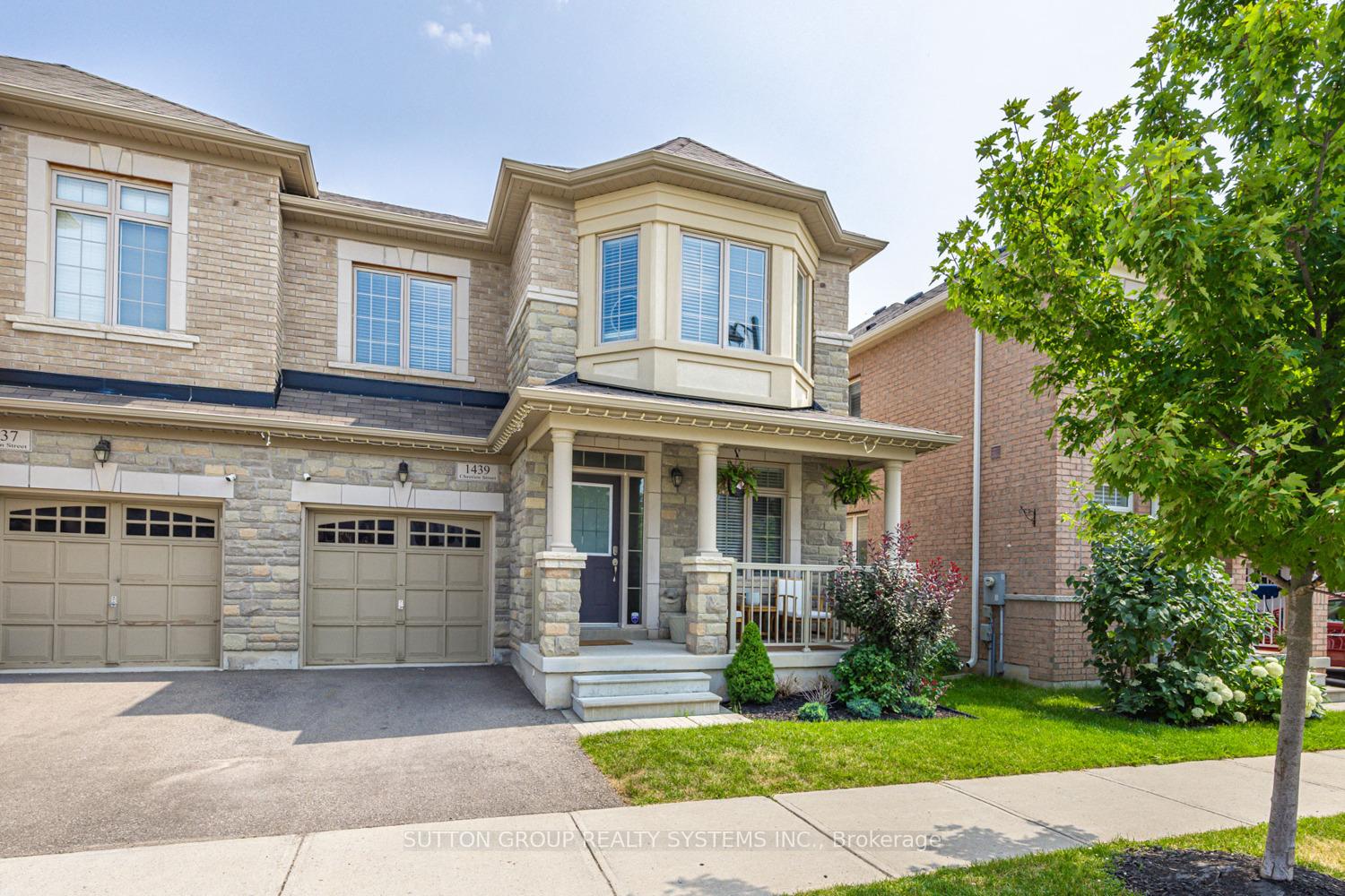 Photo 12 of 1439 Chretien Street, Milton, Ford — HOMEH