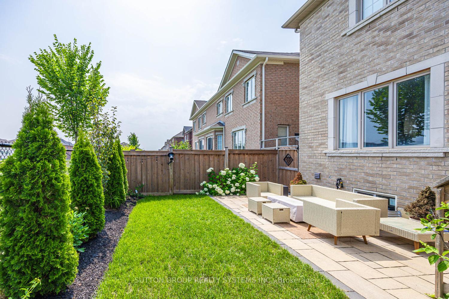 Photo 22 of 1439 Chretien Street, Milton, Ford — HOMEH