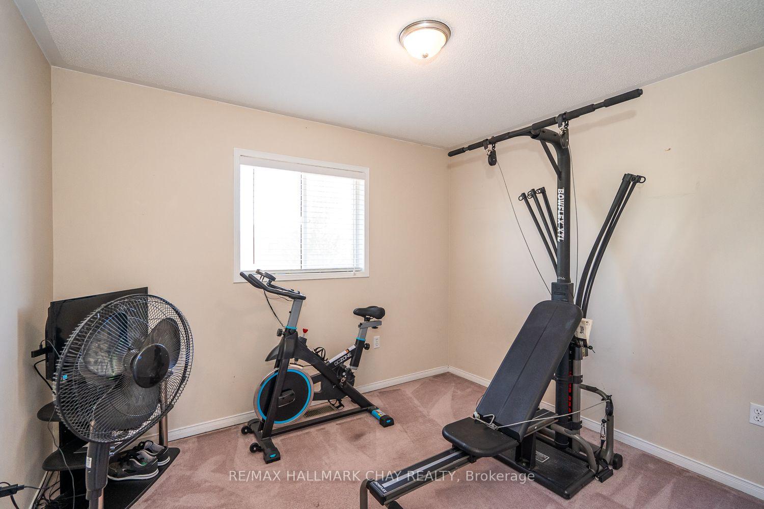 Photo 34 of 17 Henderson Crescent, New Tecumseth, Alliston — HOMEH
