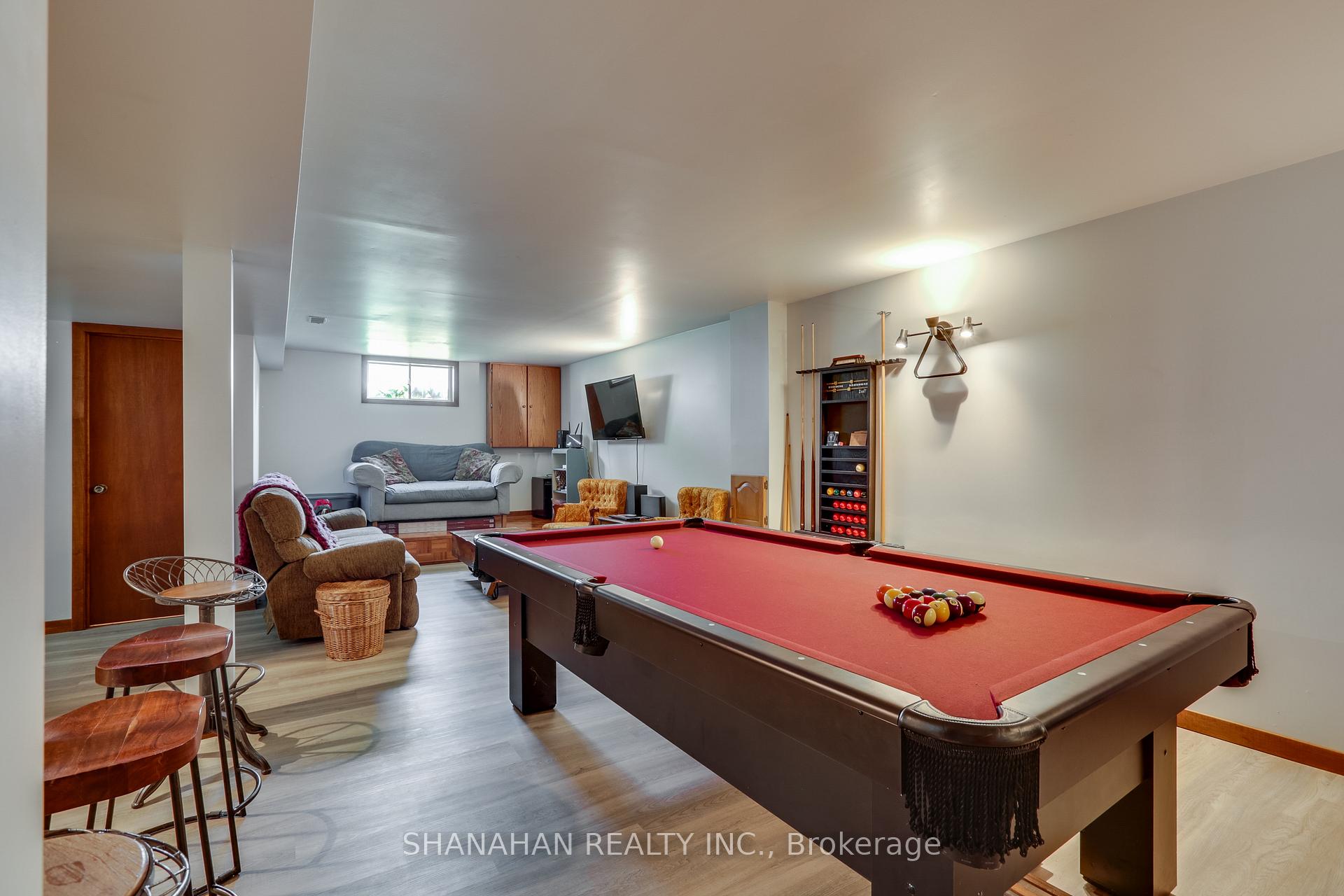 Photo 20 of 122 Duke Street, North Middlesex, Parkhill — HOMEH