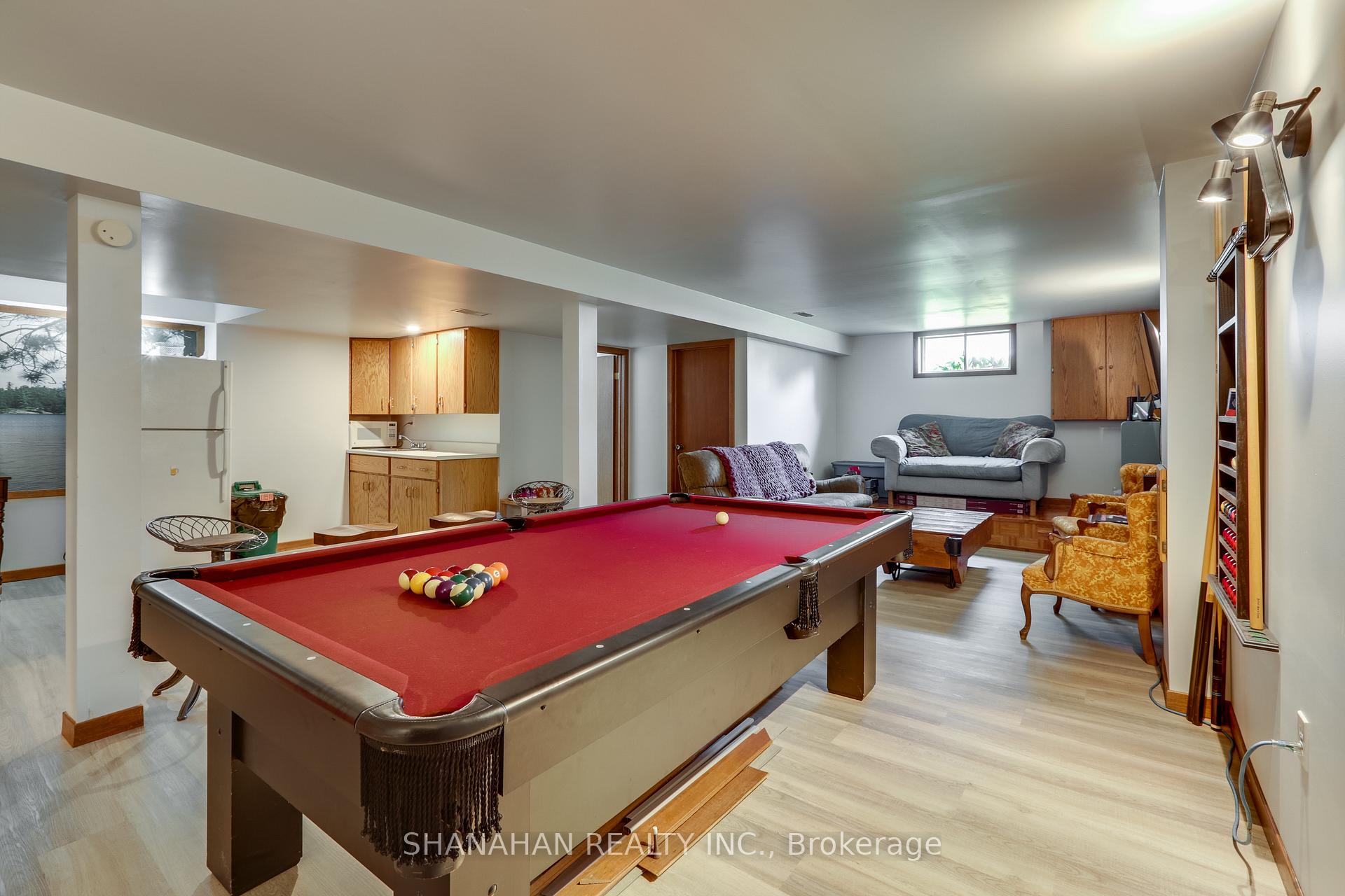 Photo 21 of 122 Duke Street, North Middlesex, Parkhill — HOMEH