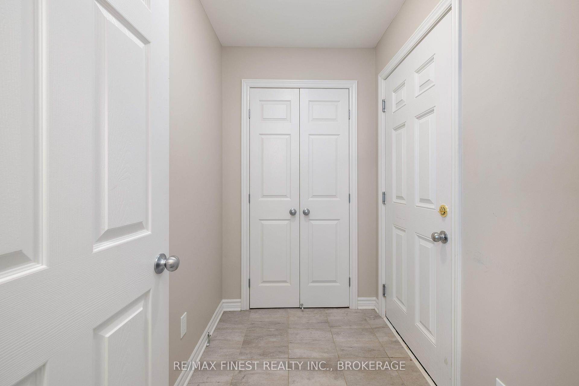 Photo 21 of 1239 Waterside Way, Kingston, Kingston East (Incl Barret Crt) — HOMEH