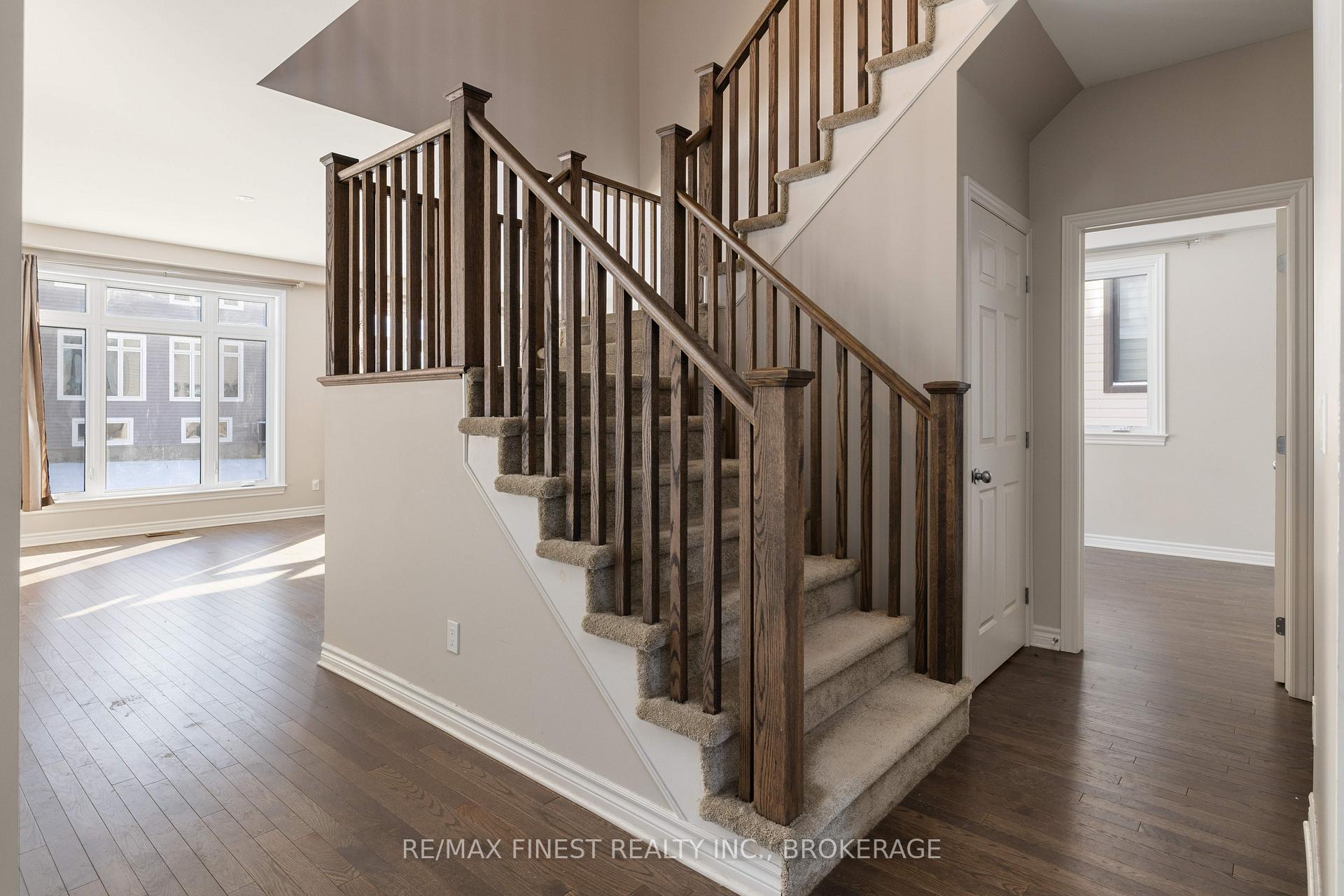 Photo 23 of 1239 Waterside Way, Kingston, Kingston East (Incl Barret Crt) — HOMEH