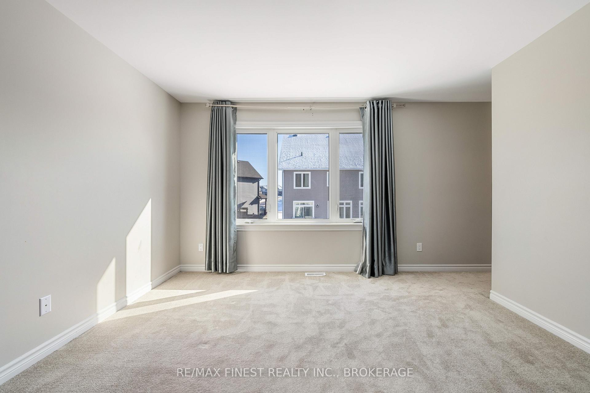 Photo 30 of 1239 Waterside Way, Kingston, Kingston East (Incl Barret Crt) — HOMEH