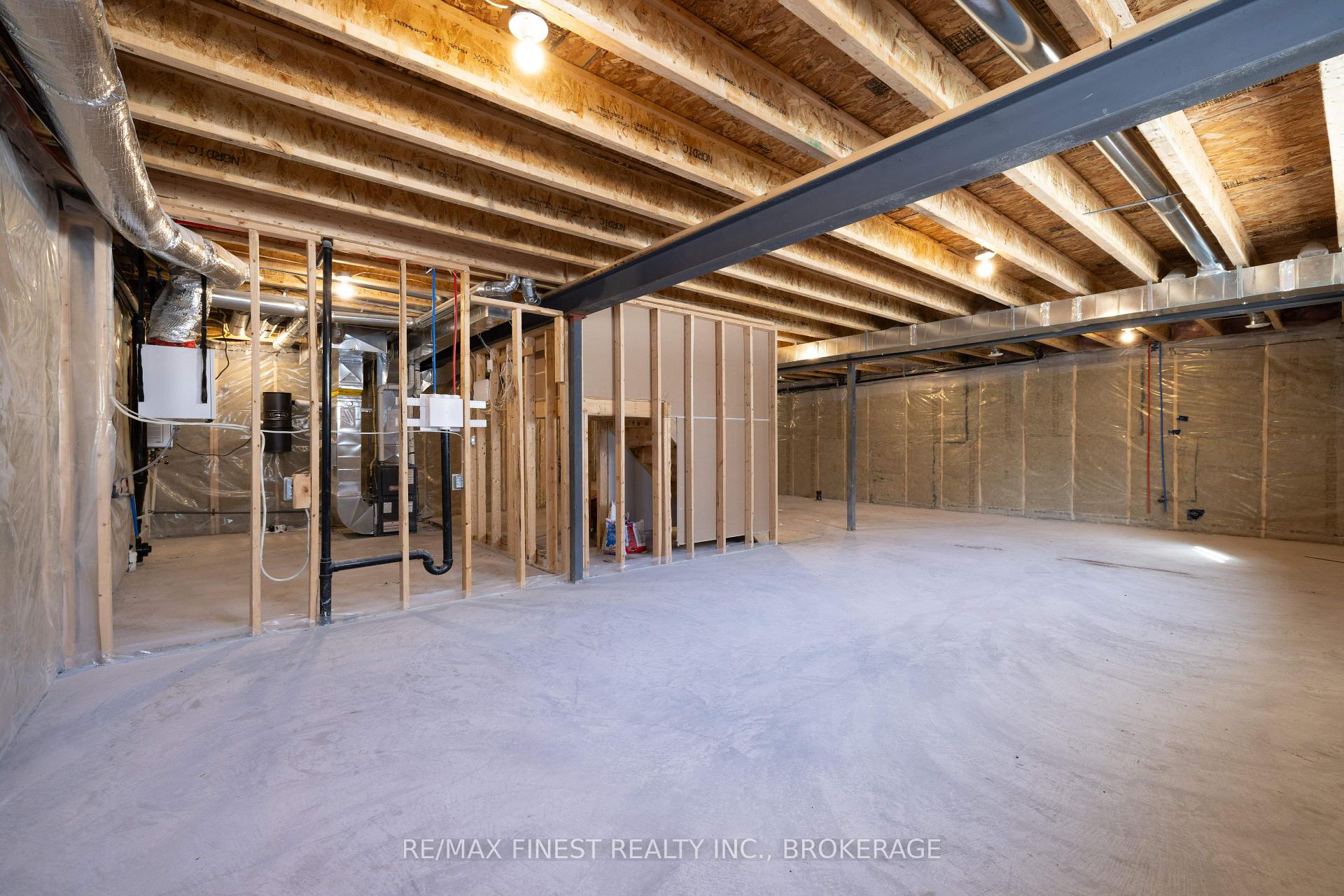 Photo 44 of 1239 Waterside Way, Kingston, Kingston East (Incl Barret Crt) — HOMEH