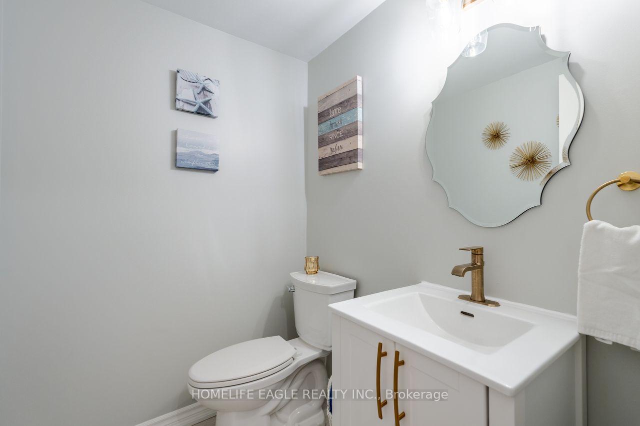 Photo 11 of 114 Surgeoner Crescent, Newmarket, Summerhill Estates — HOMEH