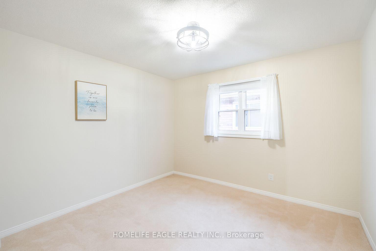 Photo 17 of 114 Surgeoner Crescent, Newmarket, Summerhill Estates — HOMEH