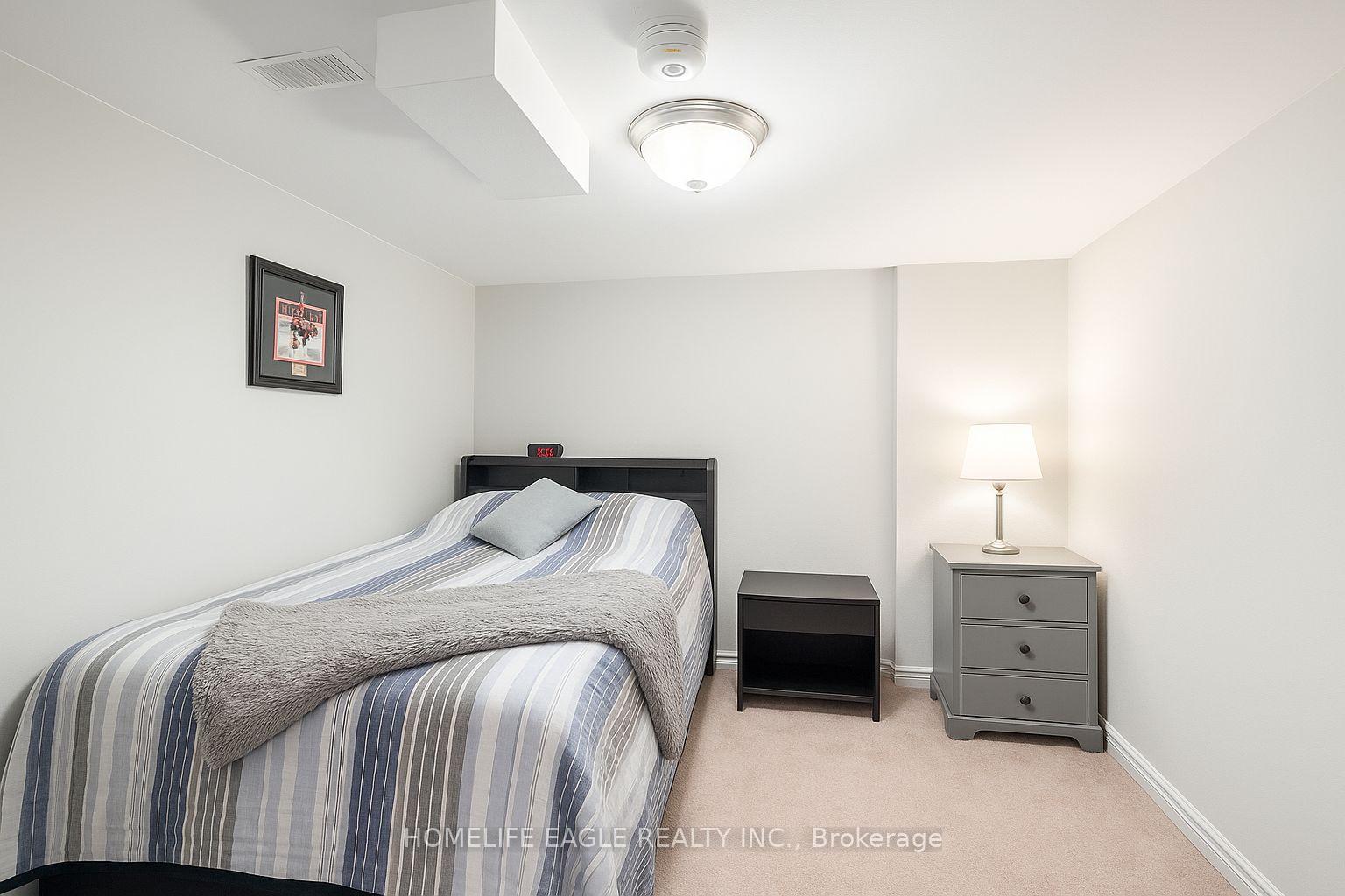 Photo 24 of 114 Surgeoner Crescent, Newmarket, Summerhill Estates — HOMEH