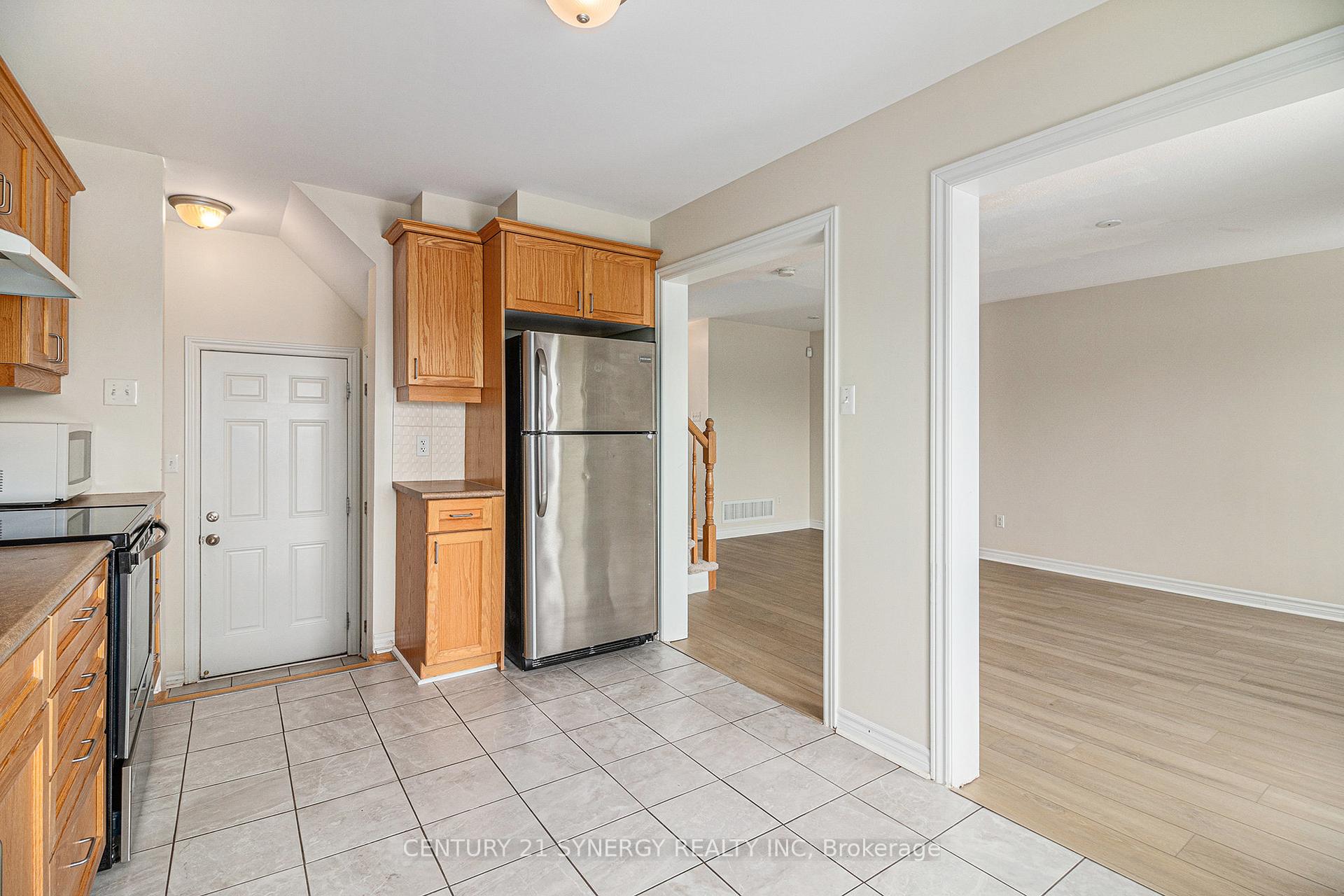 Photo 10 of 412 Solstice Way, Ottawa, Notting Hill/Summerside — HOMEH