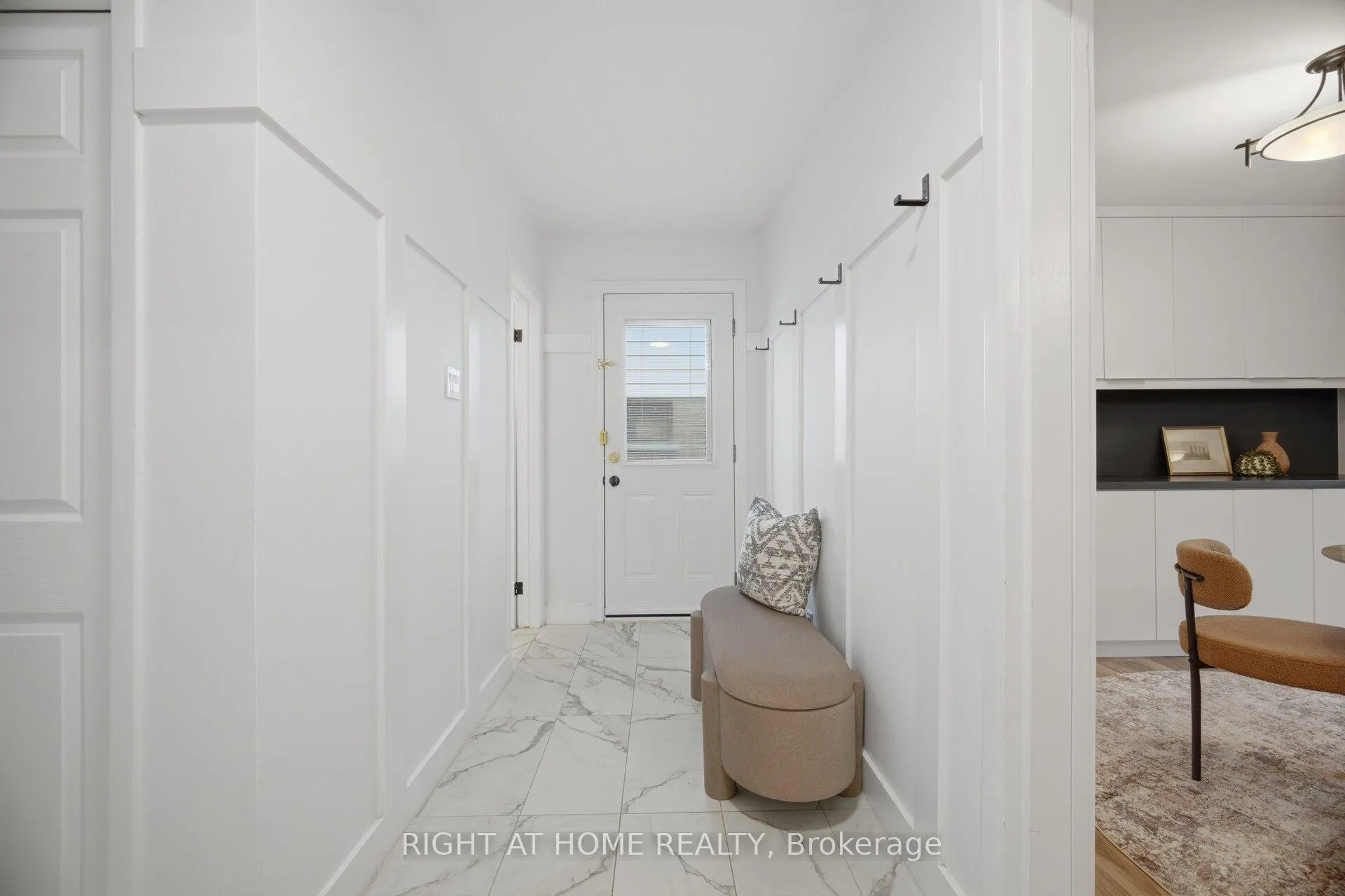 Photo 22 of 1492 Agnew Road, Mississauga, Clarkson — HOMEH